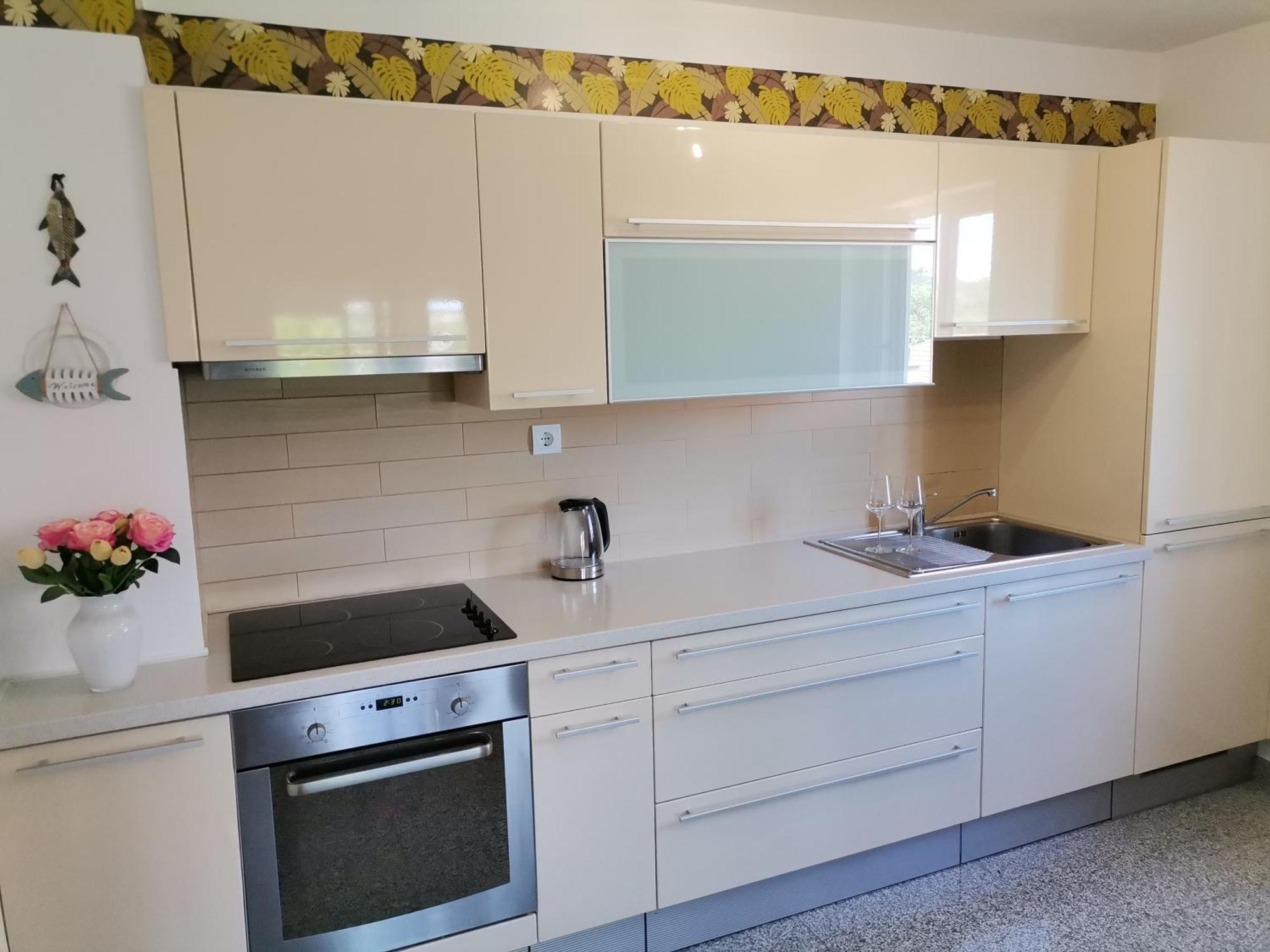 Apartment Sun & Sea คิร์ก ภายนอก รูปภาพ