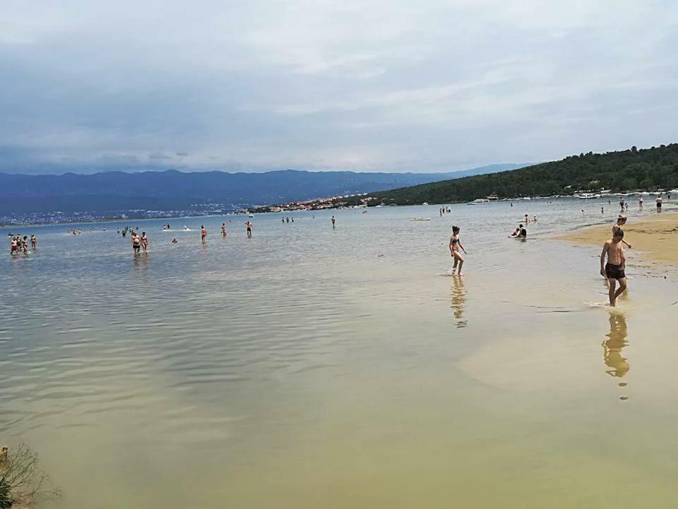 Apartment Sun & Sea คิร์ก ภายนอก รูปภาพ